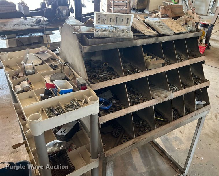 image for item II9099 Storage and shelving