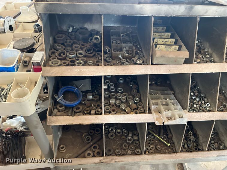 image for item II9099 Storage and shelving