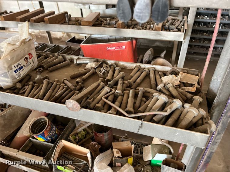 image for item II9099 Storage and shelving