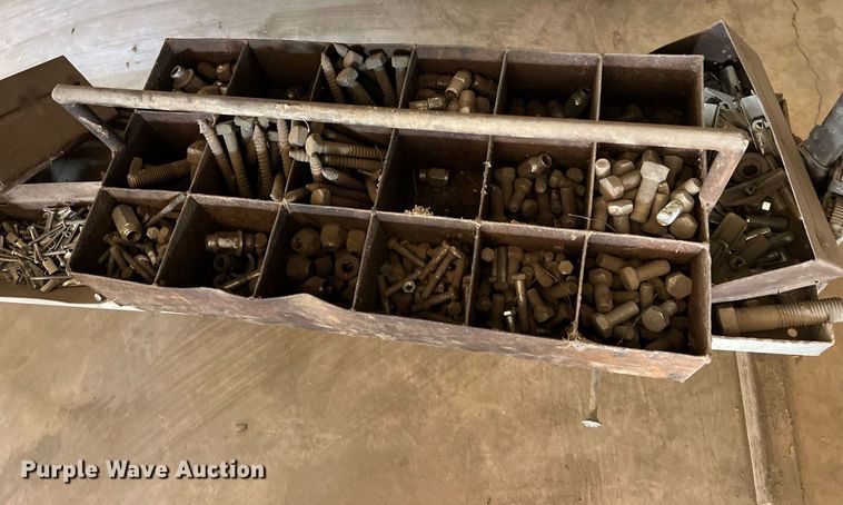 image for item II9099 Storage and shelving