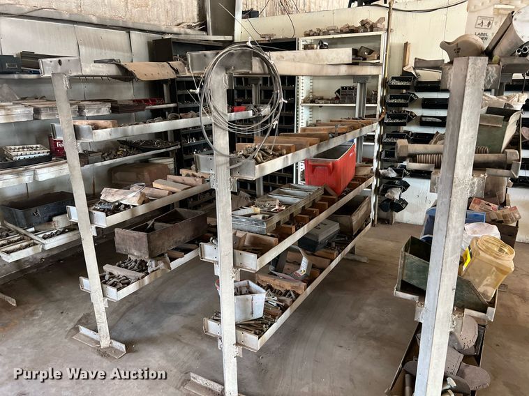 image for item II9099 Storage and shelving