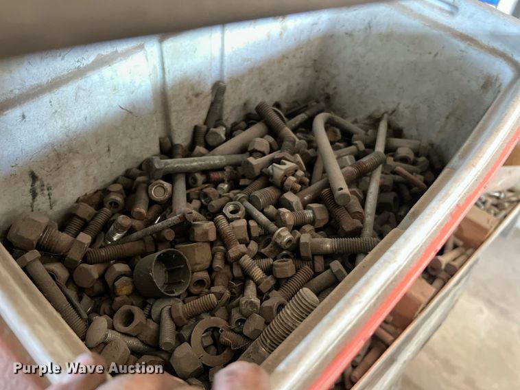 image for item II9099 Storage and shelving