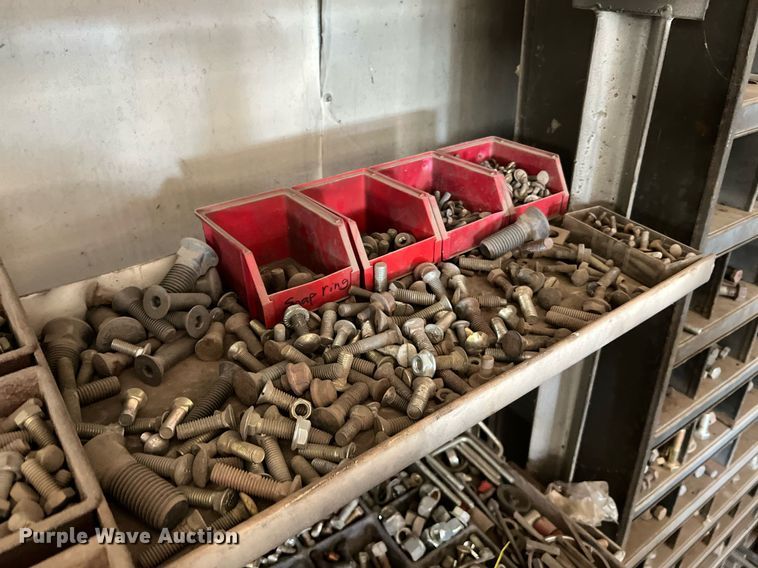 image for item II9099 Storage and shelving