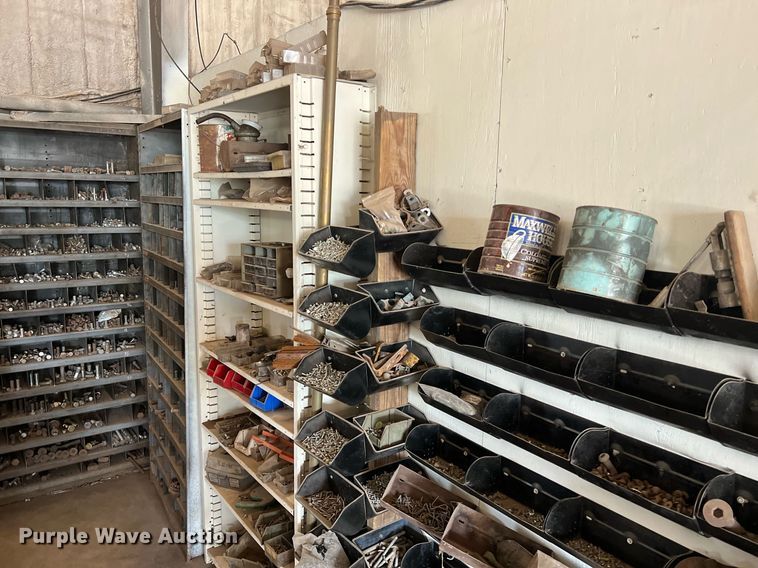 image for item II9099 Storage and shelving