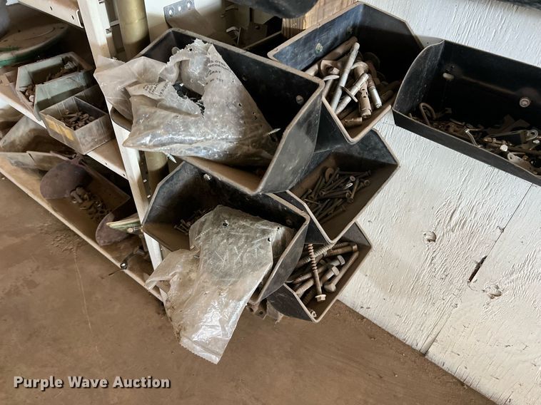 image for item II9099 Storage and shelving