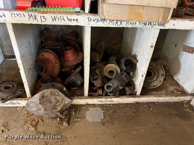 image for item II9100 (7) shelves of parts