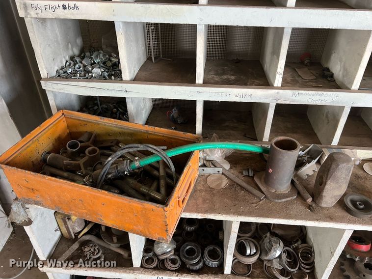 image for item II9100 (7) shelves of parts