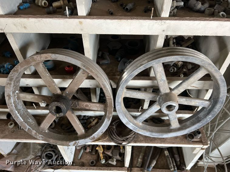 image for item II9100 (7) shelves of parts