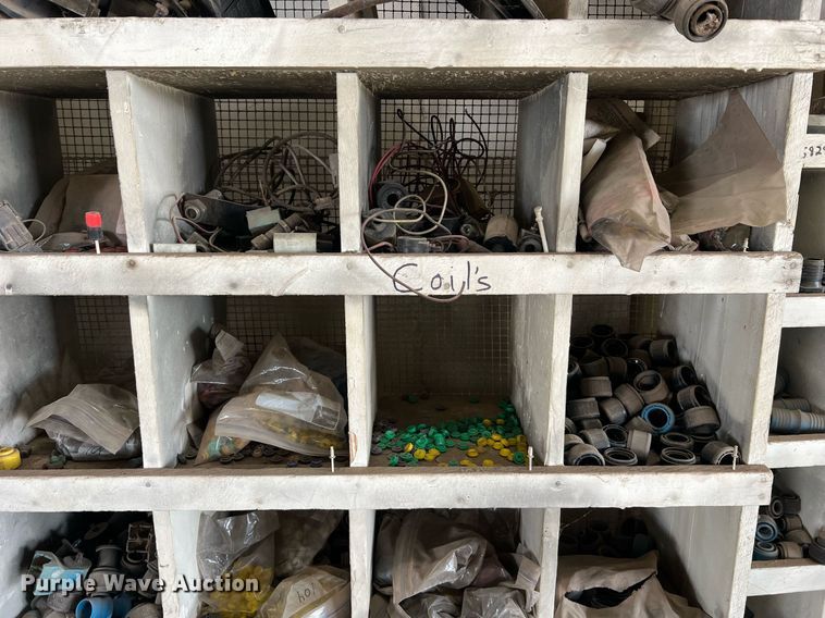 image for item II9100 (7) shelves of parts