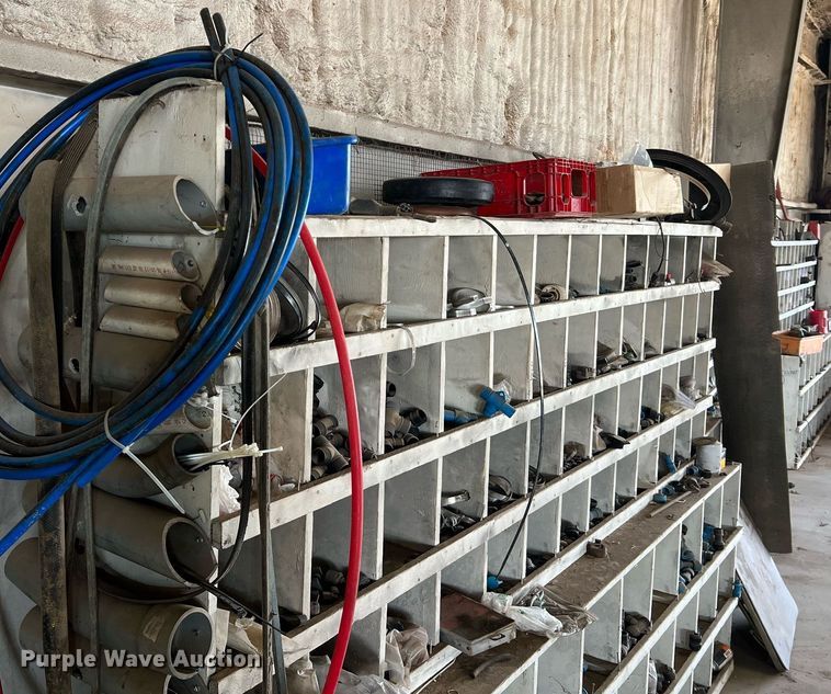 image for item II9100 (7) shelves of parts