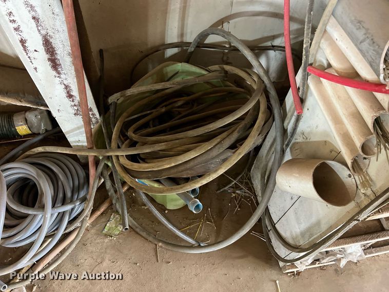 image for item II9100 (7) shelves of parts