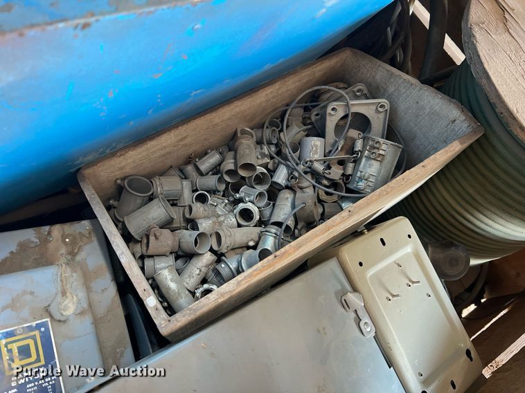 image for item II9104 (3) pallets of building materials