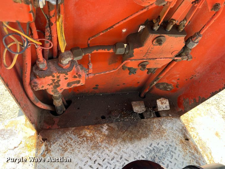 image for item II9111 Willmar Wrangler  wheel loader