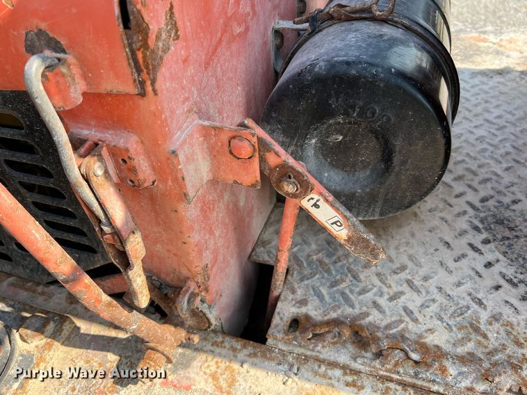 image for item II9111 Willmar Wrangler  wheel loader