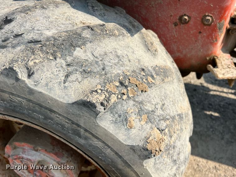 image for item II9111 Willmar Wrangler  wheel loader