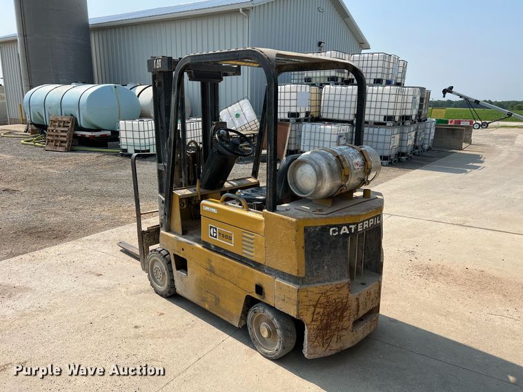 image for item II9112 Caterpillar T50D  forklift