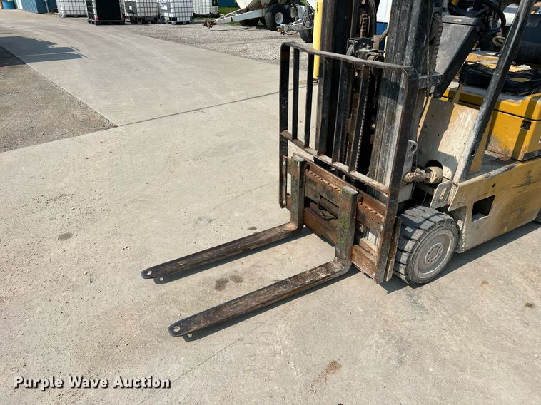 image for item II9112 Caterpillar T50D  forklift