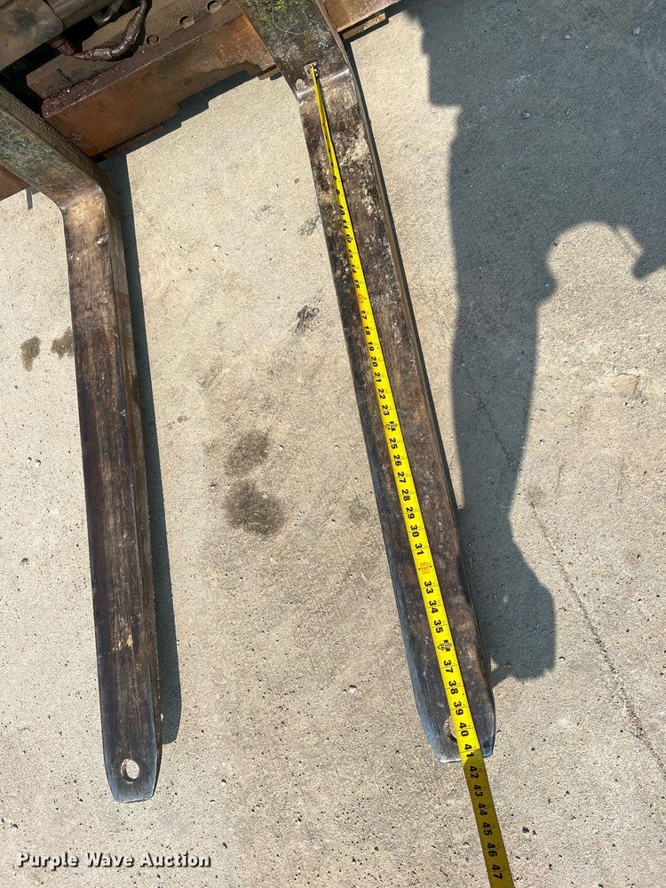 image for item II9112 Caterpillar T50D  forklift