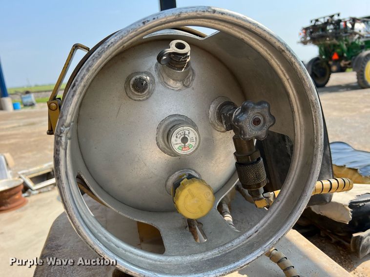 image for item II9112 Caterpillar T50D  forklift