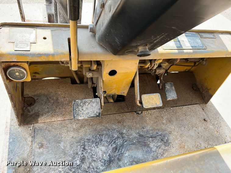 image for item II9112 Caterpillar T50D  forklift