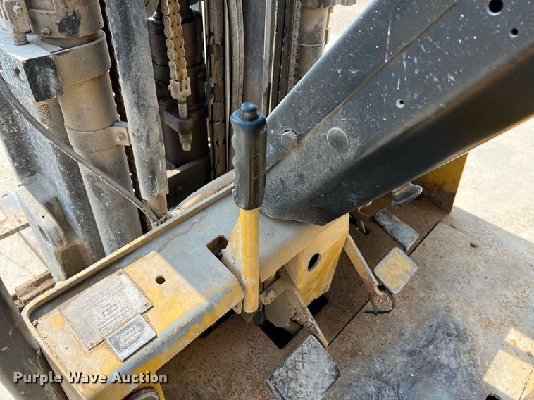 image for item II9112 Caterpillar T50D  forklift