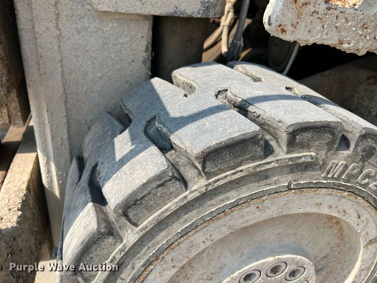 image for item II9112 Caterpillar T50D  forklift