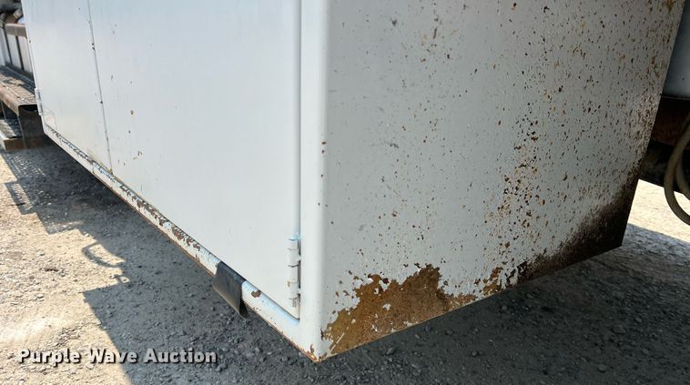 image for item II9114 2007 Freightliner Business Class M2  utility / service truck