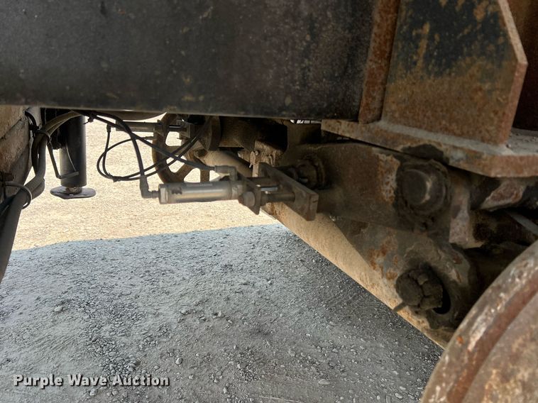 image for item II9114 2007 Freightliner Business Class M2  utility / service truck