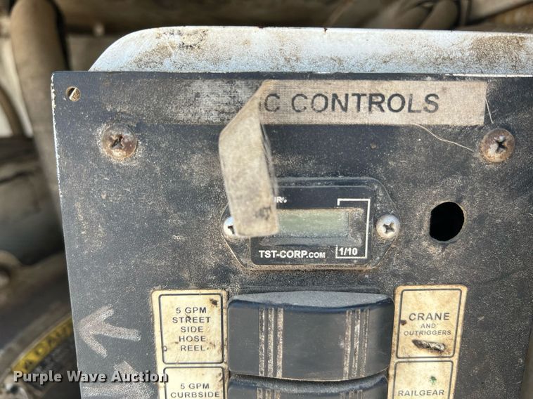 image for item II9114 2007 Freightliner Business Class M2  utility / service truck