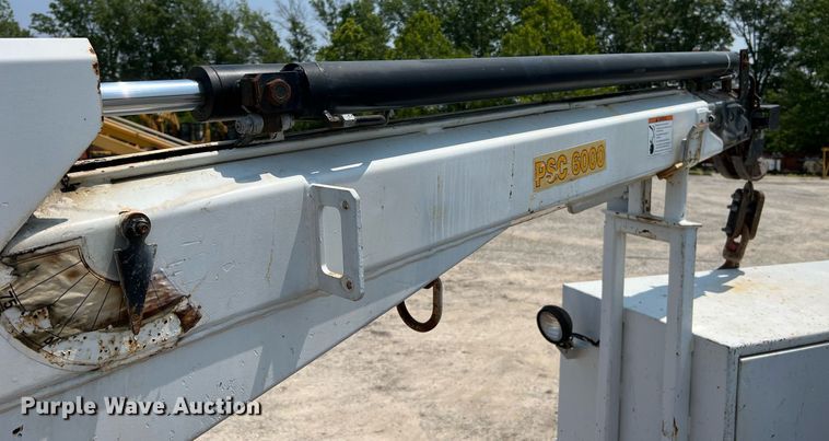 image for item II9114 2007 Freightliner Business Class M2  utility / service truck