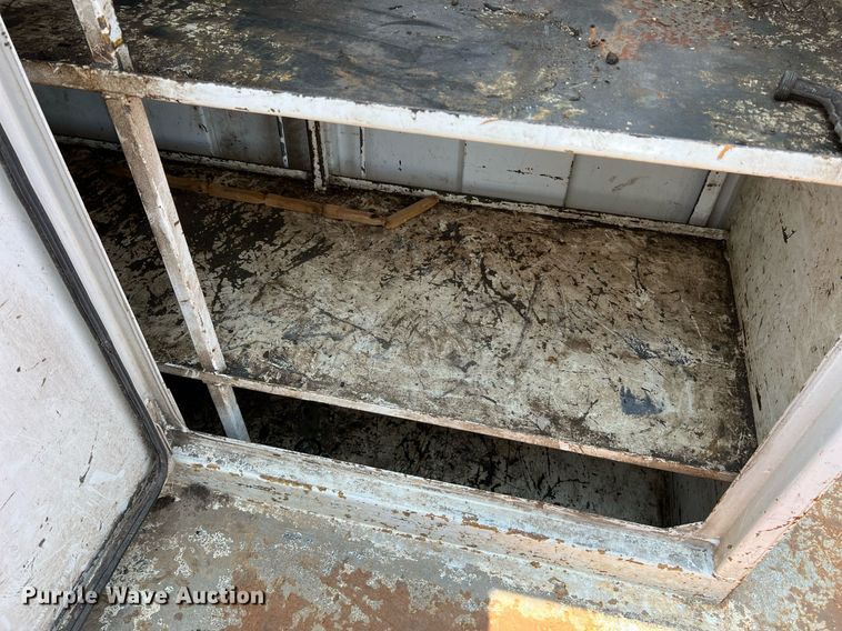 image for item II9114 2007 Freightliner Business Class M2  utility / service truck