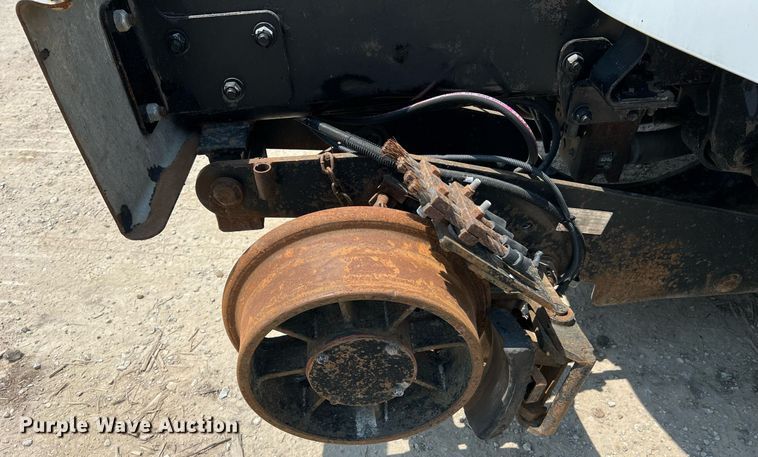 image for item II9114 2007 Freightliner Business Class M2  utility / service truck