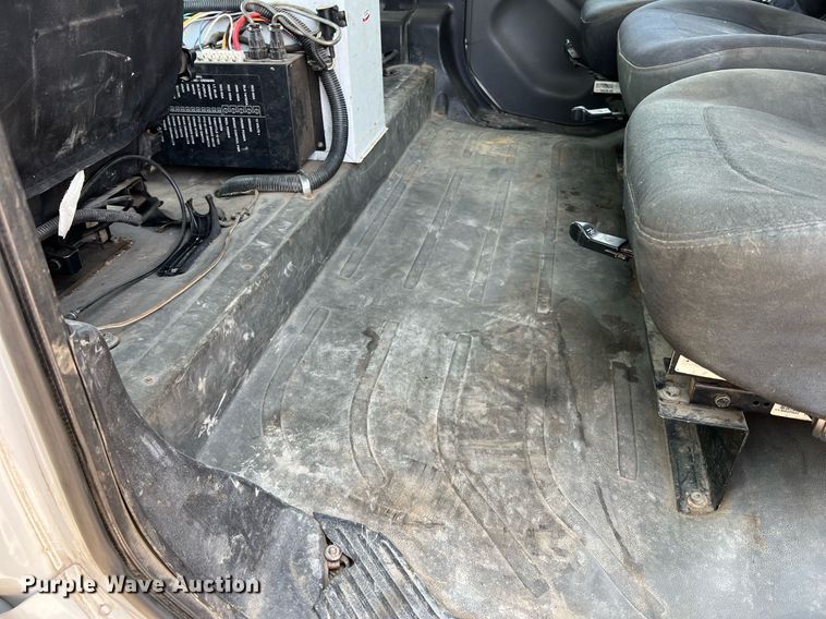 image for item II9114 2007 Freightliner Business Class M2  utility / service truck