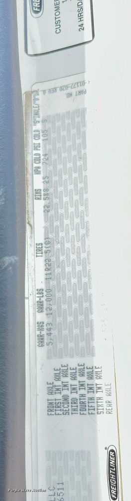 image for item II9114 2007 Freightliner Business Class M2  utility / service truck