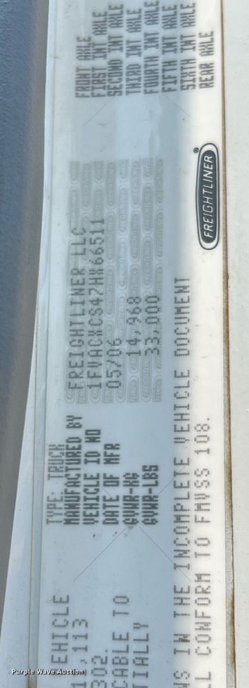 image for item II9114 2007 Freightliner Business Class M2  utility / service truck