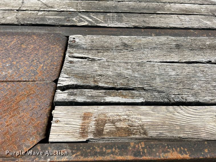 image for item II9115 2002 Interstate 20DT  equipment trailer