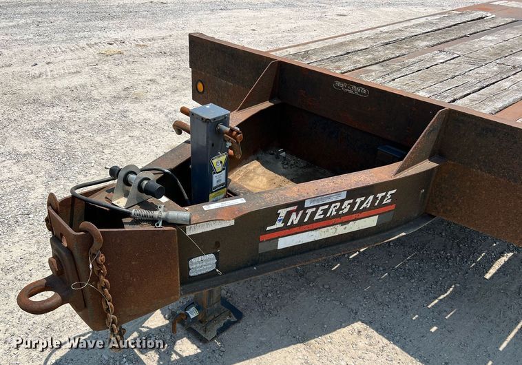 image for item II9115 2002 Interstate 20DT  equipment trailer