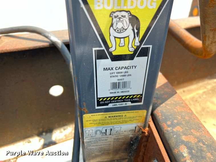 image for item II9115 2002 Interstate 20DT  equipment trailer