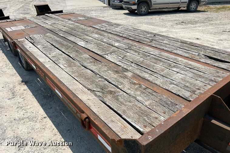 image for item II9115 2002 Interstate 20DT  equipment trailer