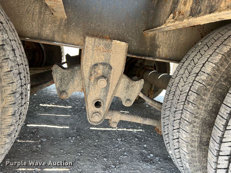 image for item II9115 2002 Interstate 20DT  equipment trailer