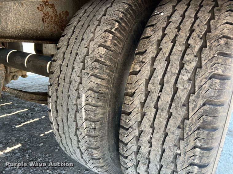 image for item II9115 2002 Interstate 20DT  equipment trailer