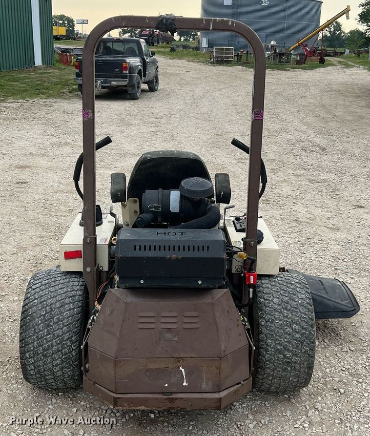 image for item II9122 Grasshopper 335  ZTR lawn mower
