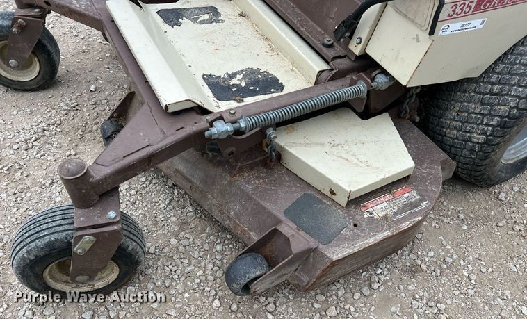 image for item II9122 Grasshopper 335  ZTR lawn mower