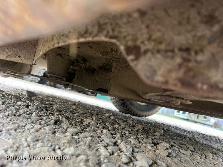 image for item II9122 Grasshopper 335  ZTR lawn mower