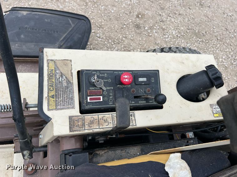 image for item II9122 Grasshopper 335  ZTR lawn mower