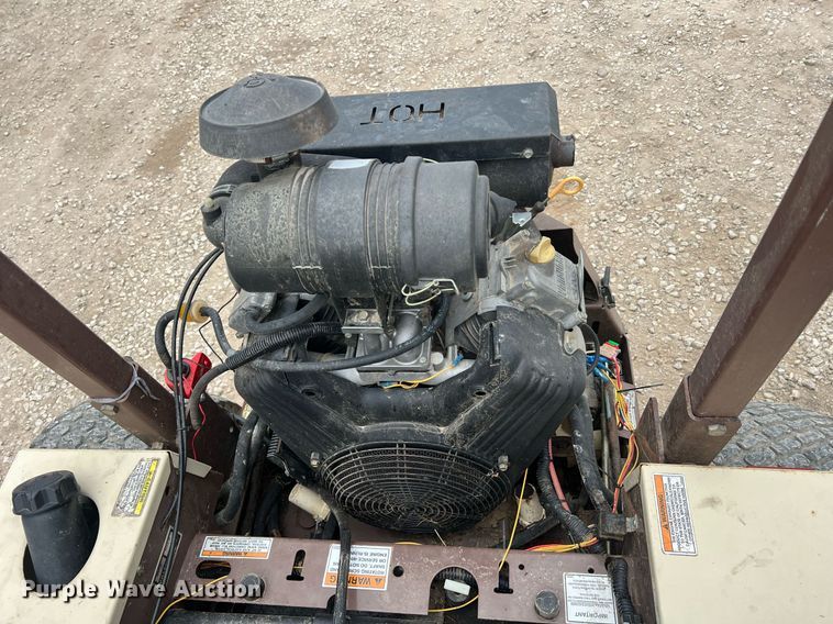 image for item II9122 Grasshopper 335  ZTR lawn mower