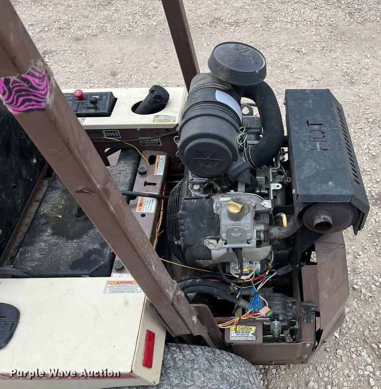 image for item II9122 Grasshopper 335  ZTR lawn mower