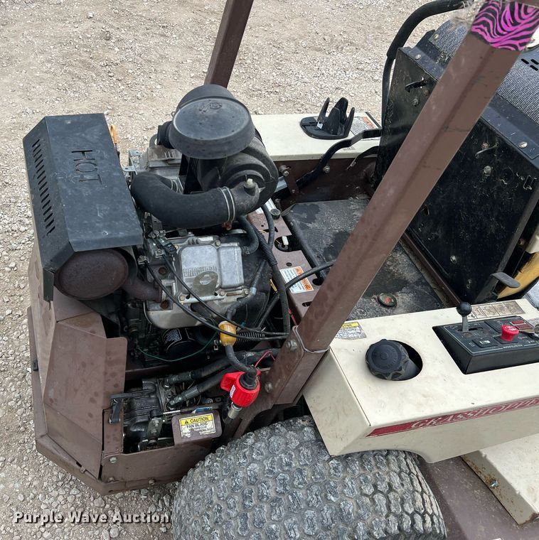 image for item II9122 Grasshopper 335  ZTR lawn mower