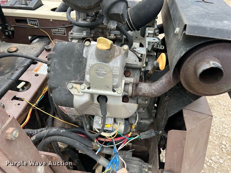 image for item II9122 Grasshopper 335  ZTR lawn mower