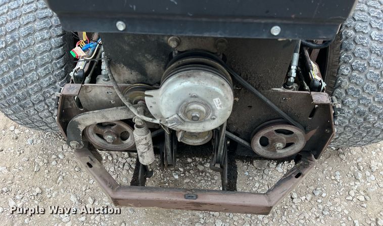 image for item II9122 Grasshopper 335  ZTR lawn mower